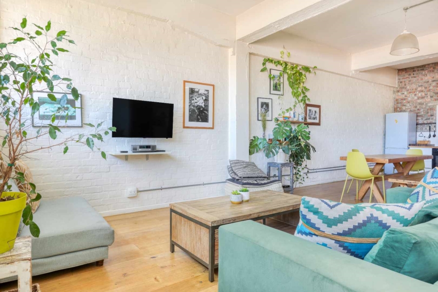 To Let 1 Bedroom Property for Rent in Woodstock Western Cape